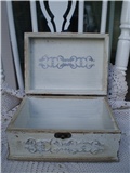 shabby chic skrinja